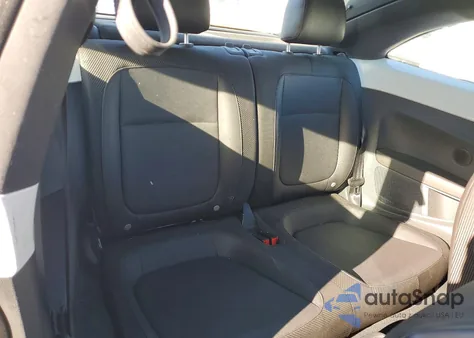 2012 Volkswagen Beetle z USA, uszkodzony, nr VIN 3VWJP7AT4CM617997